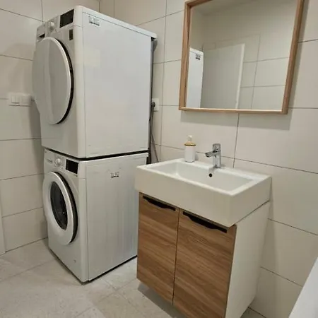 2 With Terrace, New Building, 3bk Apartmán *