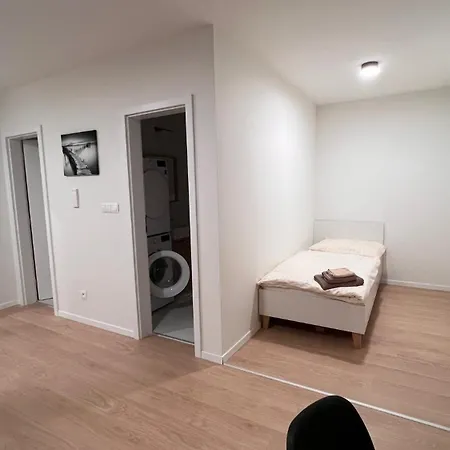 2 With Terrace, New Building, 3bk Apartman